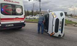 Niğde’de otomobil takla attı, 2 hafif yaralı