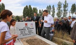 Niğde'de şehit babası son yolculuğuna uğurlandı