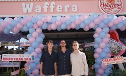 Niğde’de Waffera Waffle Cafe görkemli törenle açıldı