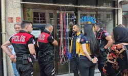 Dükkânında öldü veya bayıldı diye endişe edilen esnaf sanayide çıktı