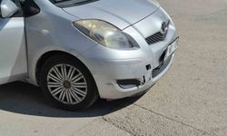 Otomobille çarpışan motosiklet sürücüsü yaralandı