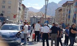 İki araç çarpıştı: 1 yaralı