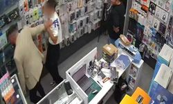 Havaya ateş edip dükkanda saklanan çocuk darp edildi
