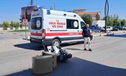 Patates yüklü kamyonetle motokurye çarpıştı: 1 yaralı