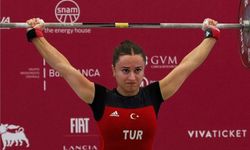 Niğdeli halterci Aysel Özkan’dan büyük başarı!