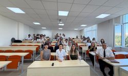 Geleceğin diş hekimleri klinik eğitimlerine başladı