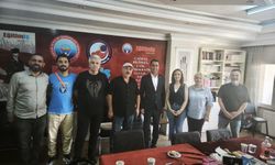 Yeni Parti’den Eğitim-İş Niğde Şubesine ziyaret