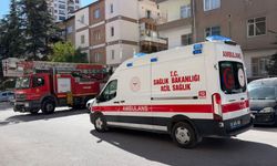 Niğde’de balkonda hareketsiz yatan kadın ekipleri harekete geçirdi!