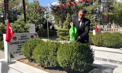 Başsavcı Tuncay, Şehit Ömer Halisdemir’in kabrini ziyaret etti