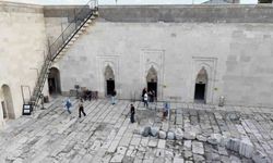 800 yıllık kervansaray yerli ve yabancı turistlerin ilgi odağı
