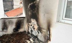 Balkonda düdüklü tencerede unutulan yemek yangına neden oldu