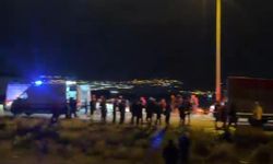 Niğde’de kamyonet tıra çarptı: 2 yaralı