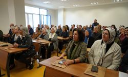 Niğde'de üniversite sıralarında yaş sınırı kalktı: 60 yaş üstü öğrenciler ilk derslerine başladı