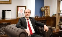 Rektör Uslu bilim insanları listesine 8’inci kez girdi
