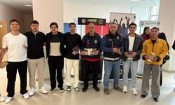 Niğde’de narkotik ekipleri 12 etkinlikle binlerce vatandaşa ulaştı