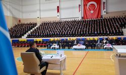 Niğde Valisi Akmeşe, 807 polis adayına ilk dersi verdi