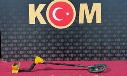 Tarihi eser nitelikli objeler ele geçirildi