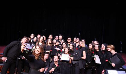 Barış Manço Anma Konseri Büyük İlgi Gördü