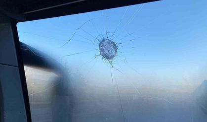 Takım otobüsüne taşlı saldırıda sportif direktör yaralandı