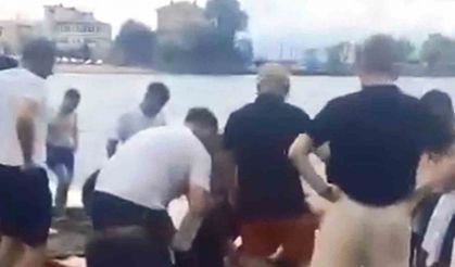 Baba ile kızın deniz keyfi faciayla sonlandı