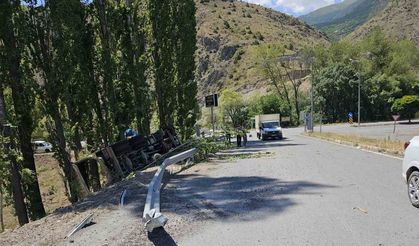 Freni boşalan kamyon uçuruma yuvarlandı: 1 ölü