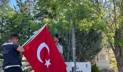 Şehit mezarlıklarına vefa dokunuşu