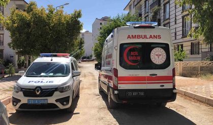 Bisiklet süren çocuğu hastanelik etti