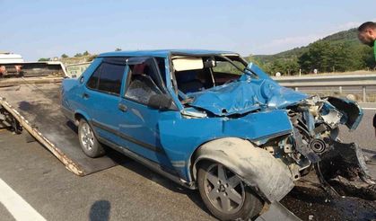 Tofaş, hurda yığınına döndü: 1 yaralı