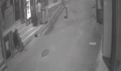 10 liralık dondurma için 100 bin liralık dolabı kırdılar