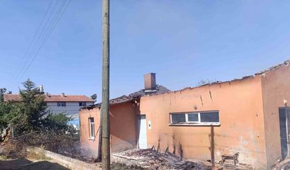 Ankara’da süt toplama deposunda yangın