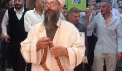 Düğün salonuna tabutla girdiler