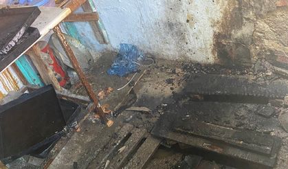 Fırında unutulan yemek az daha evi yakıyordu