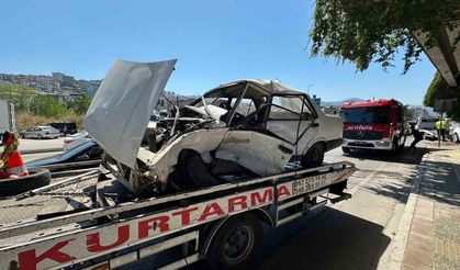 Tofaş otomobil hurdaya döndü: 1’i ağır 2 yaralı