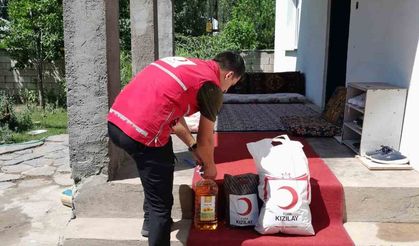 Kızılay Şubesi ihtiyaç sahiplerinin yanında