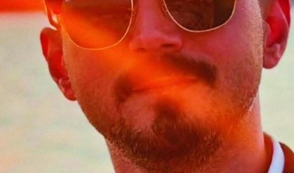 Kuaför otomobilde yanarak can verdi