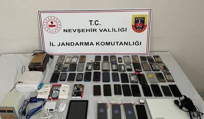 Kaçak telefon operasyonu: 2 gözaltı