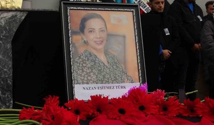 Kansere yenik düşen öğretmen için okulunda tören düzenlendi