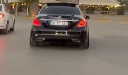 Drift atan sürücünün tehlikeli yolculuğu kamerada