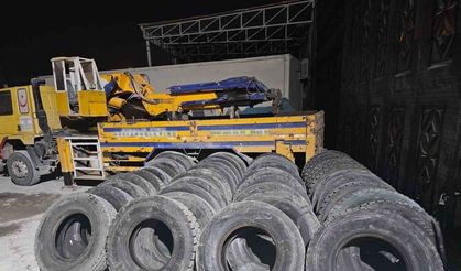 Jandarmadan lastik operasyonu