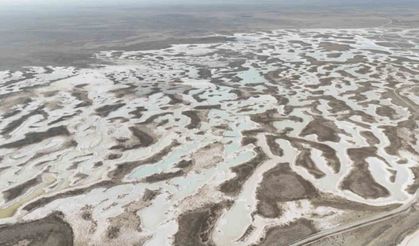 Tuz Gölü'nde kırmızı alarm: 90 yılda yüzde 85 küçüldü