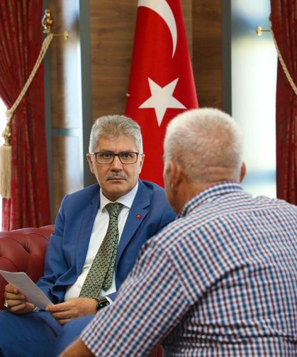 Vali Çelik, Halk Günü buluşmasında vatandaşları dinledi