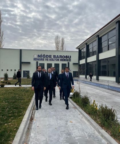 Bakan Yardımcısı Yılmaz’dan Niğde Baro Hizmet Binasına ziyaret
