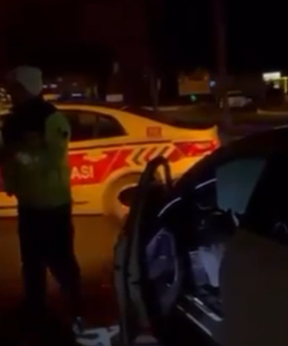 Niğde’de jandarmadan kaçan otomobil kaza yaptı