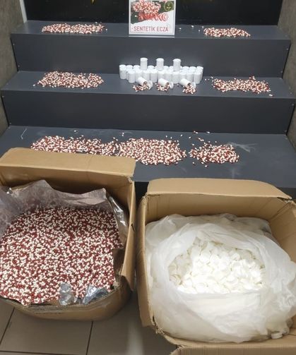 104 bin adet uy*şturucu hap ele geçirildi