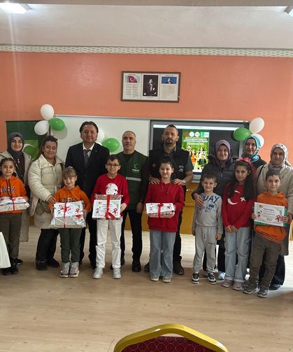 Niğde’de teknolojiye ara verdiler, Türkiye’de birinci oldular