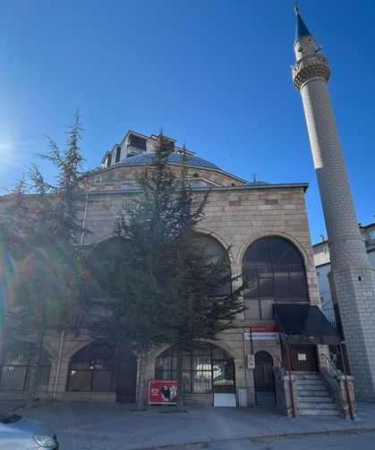 Niğde’de patlama sonrası o cami ibadete kapatıldı