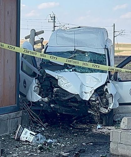 Niğde’de araç uygulama noktasına daldı: 1 ölü