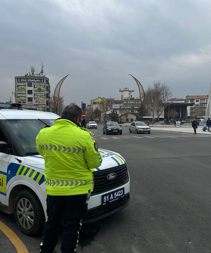 Niğde’de kurallara uymayan sürücülere ağır fatura kesildi!