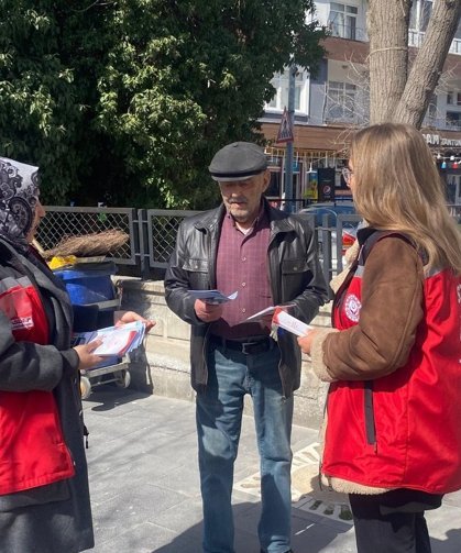 Niğde'de esnafa "Otizm Farkındalığı" bilgilendirmesi
