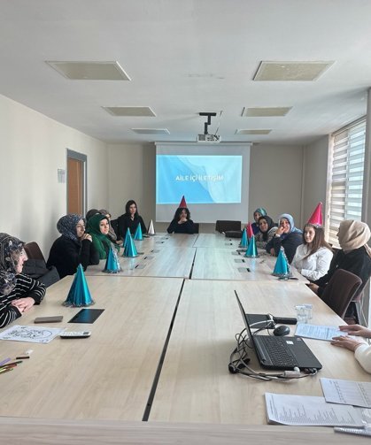 Niğde’de ailelere yönelik eğitim programı düzenlendi
